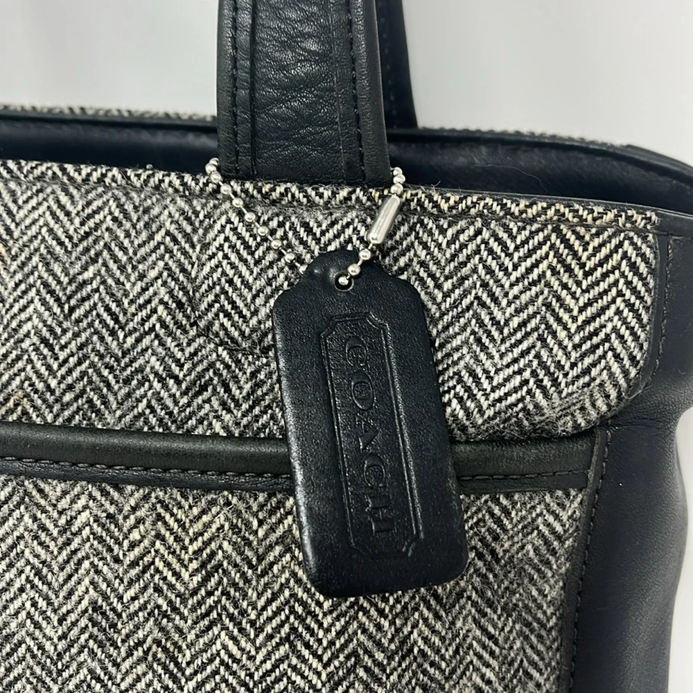 VINTAGE COACH BLEEKER TOTE HERRINGBONE TWEED BLACK LEATHER MADE IN USA 1999 - Picture 3 of 17